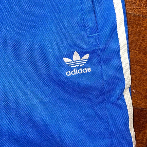 Adidas team workout shorts - Picture 2 of 7